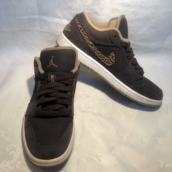 Air Jordan 1 Phat Low Velvet Brown